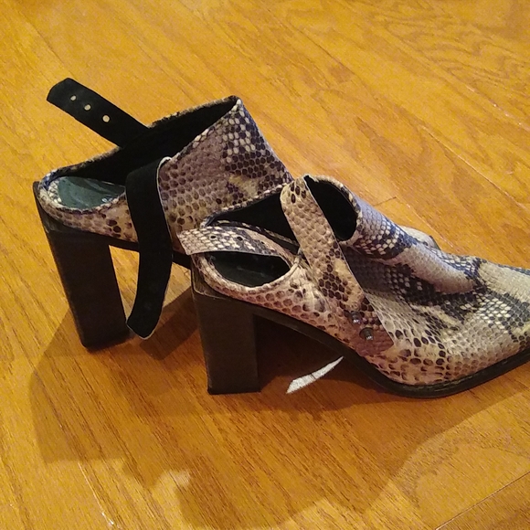 Free People python mule - Picture 5 of 10